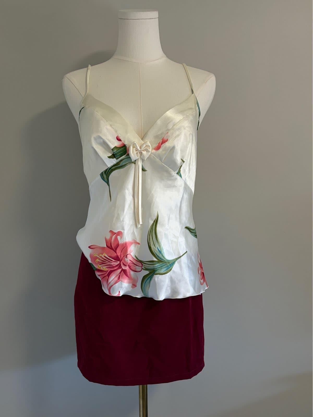 Satin lily print cami